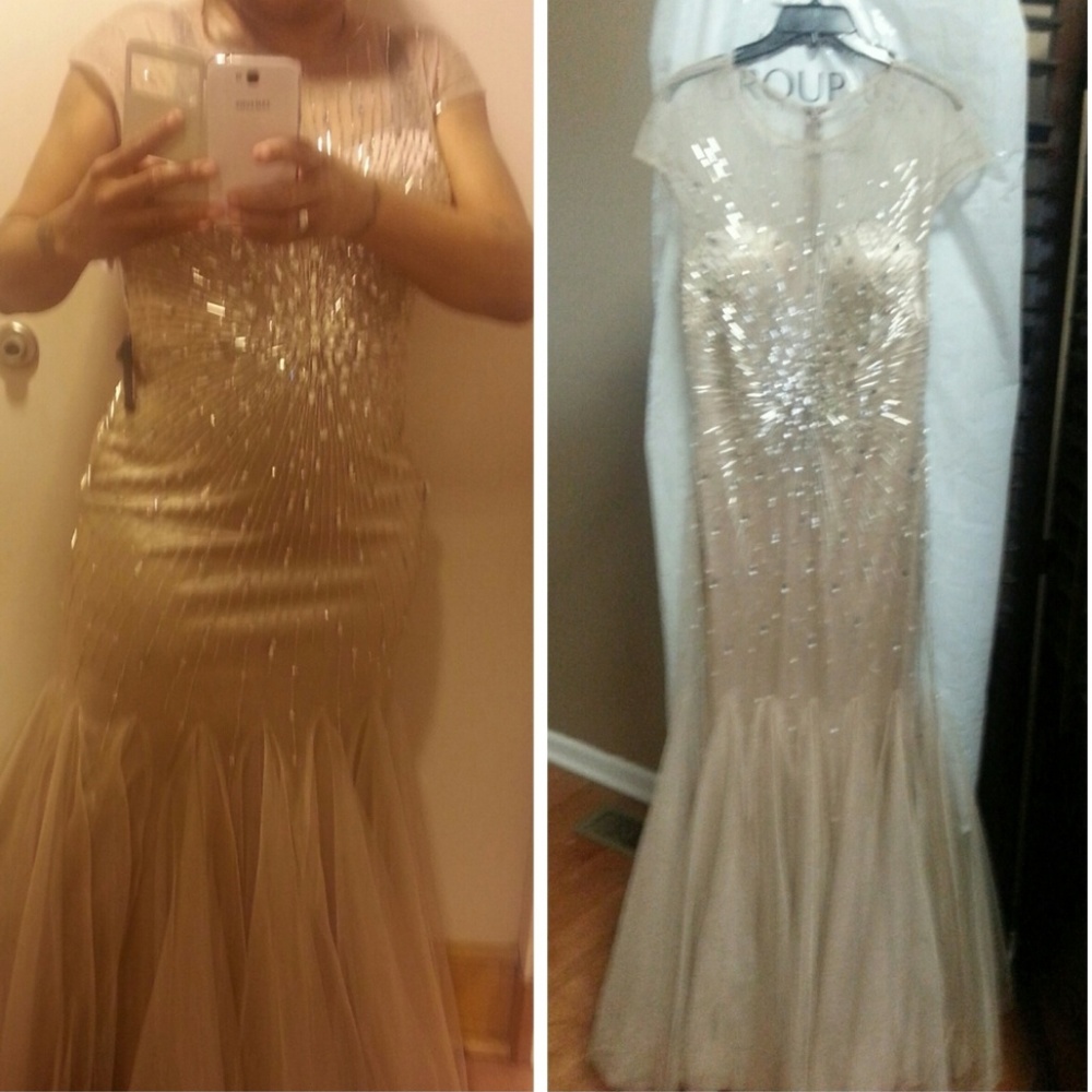 Group USA Formal Dress